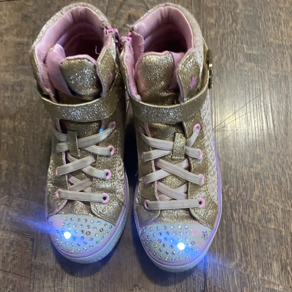 GUC girls Skechers Twinkle Toes Kids Sneakers - Gold and Pink size 1 - Picture 3 of 13